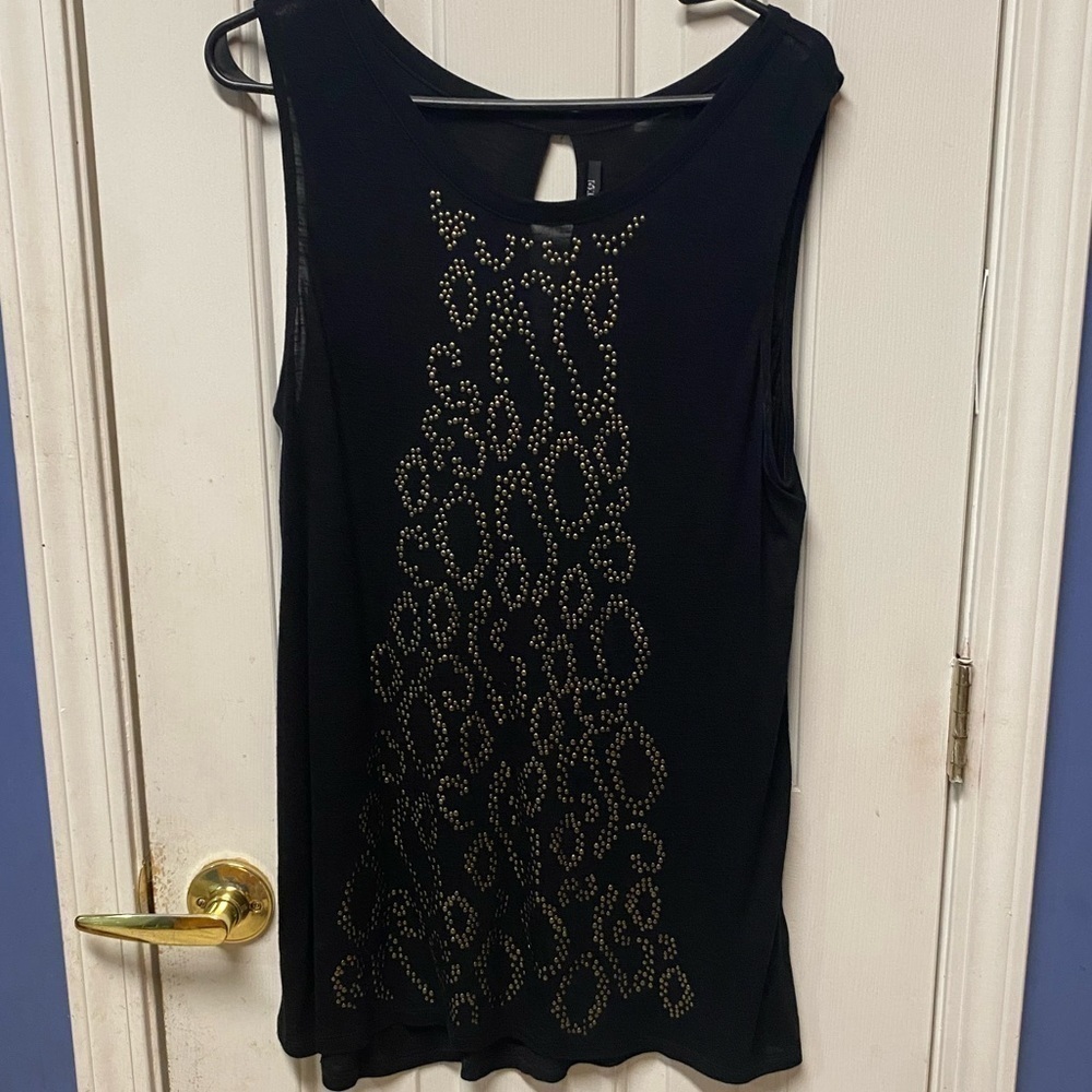 Womens Apt. 9 tank tunic top sleeveless black with gold accents. 
NWT